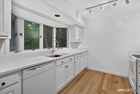 815 Hill Street Hamden CT 06514