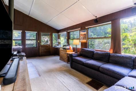 296 Bennetts Farm Road Ridgefield CT 06877