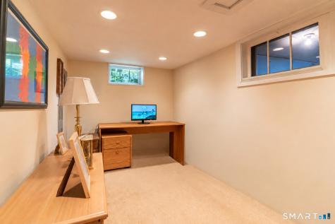 296 Bennetts Farm Road Ridgefield CT 06877