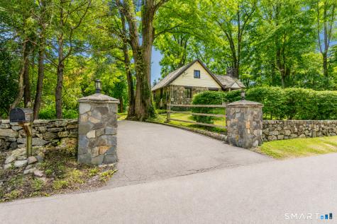 296 Bennetts Farm Road Ridgefield CT 06877