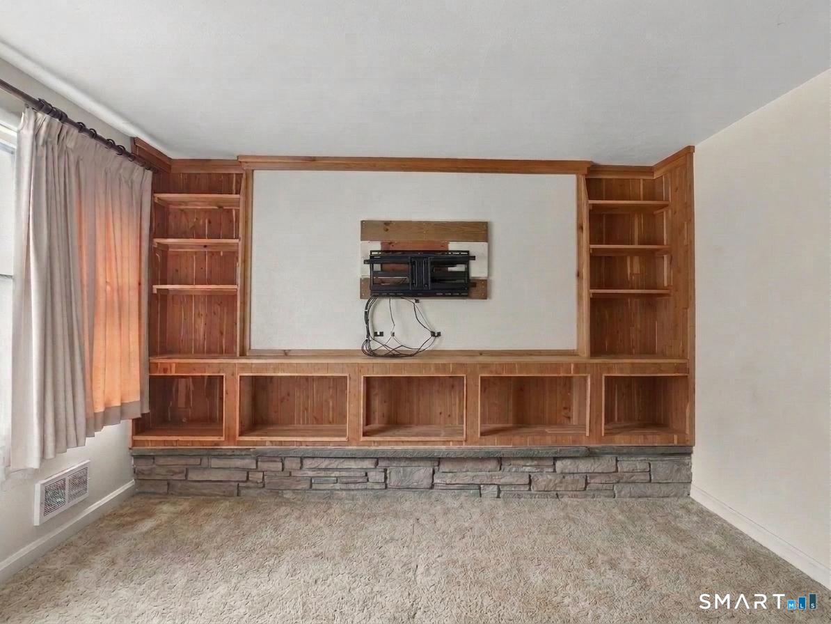 47 Lambert Drive Norwich CT 06360