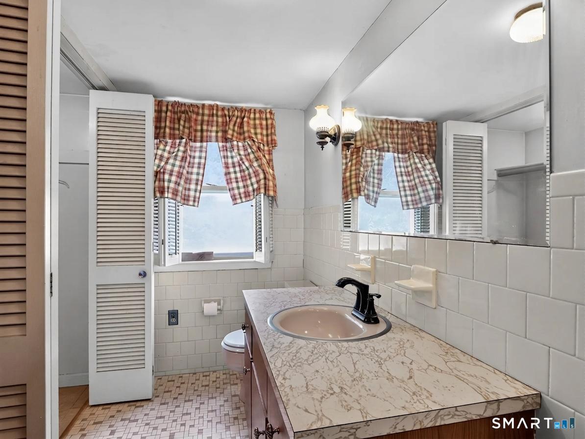 47 Lambert Drive Norwich CT 06360
