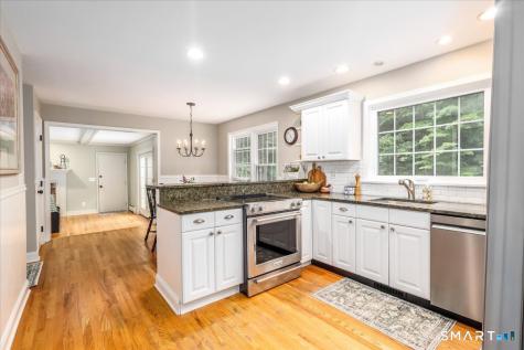 121 Carriage Drive Southbury CT 06488