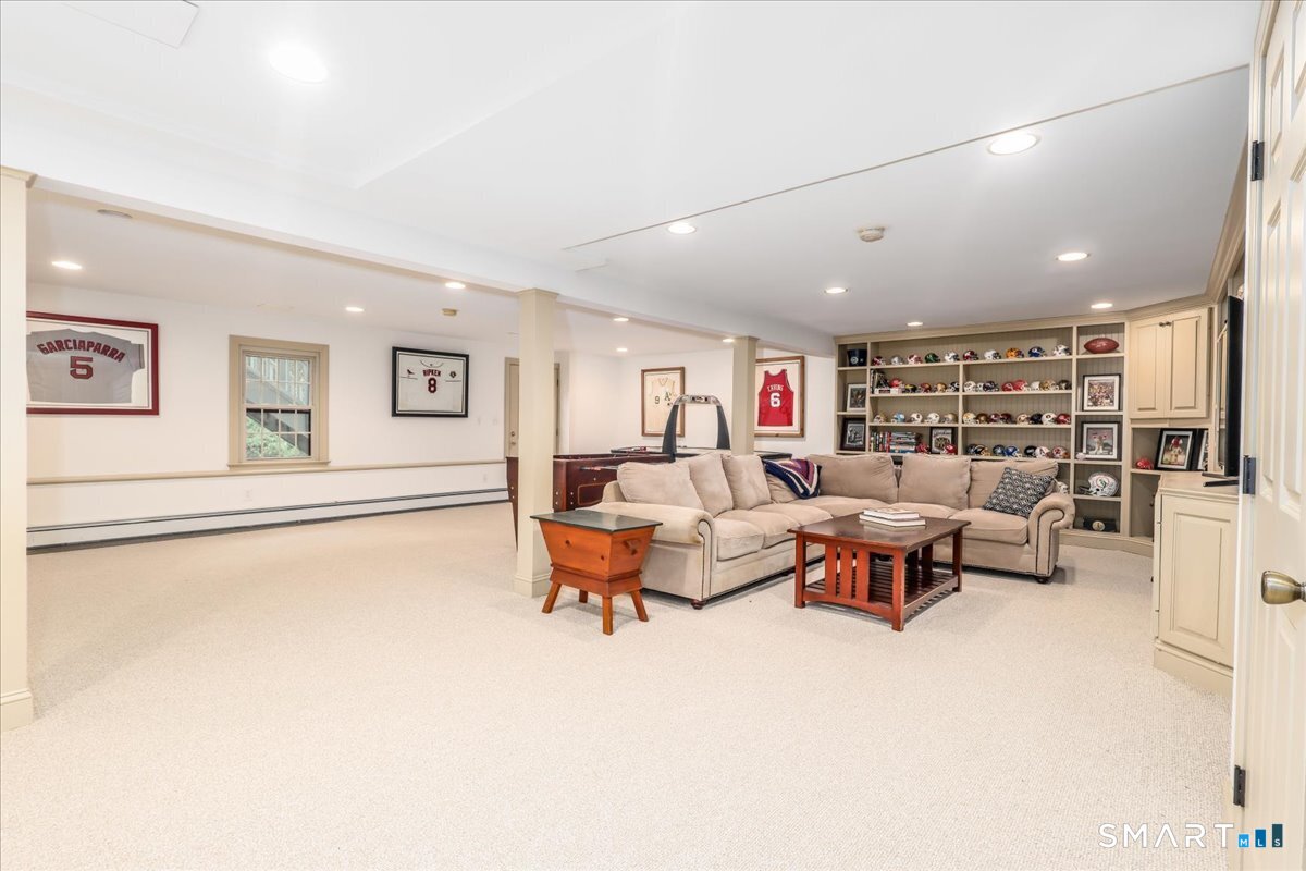 121 Carriage Drive Southbury CT 06488