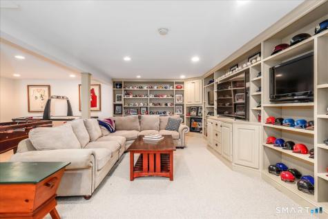 121 Carriage Drive Southbury CT 06488