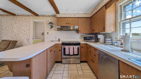 174 Southwest Road Waterbury CT 06708