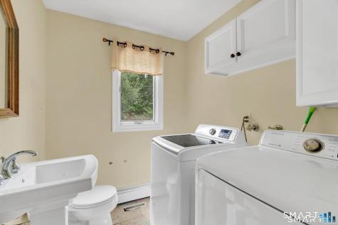 37 Woodside Drive Branford CT 06405