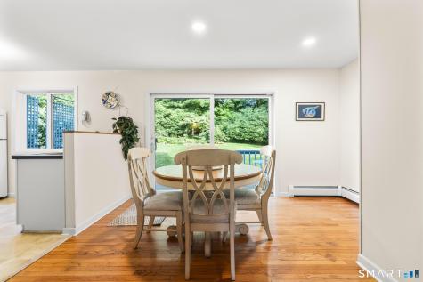 62 Featherbed Lane Branford CT 06405
