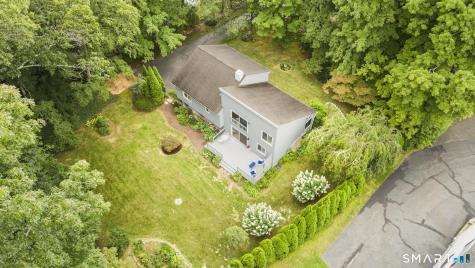 62 Featherbed Lane Branford CT 06405