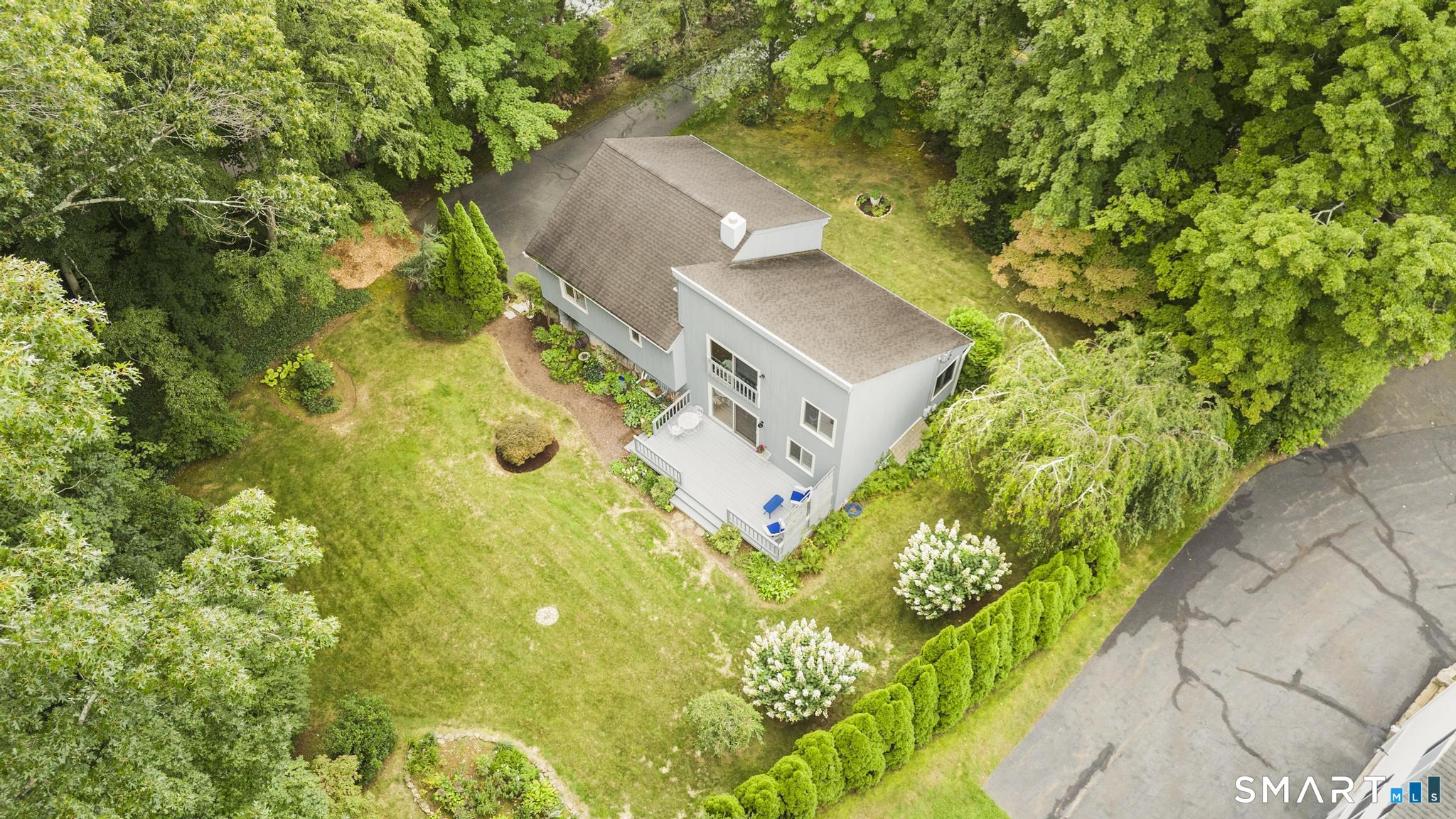 62 Featherbed Lane Branford CT 06405