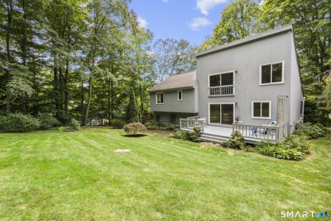 62 Featherbed Lane Branford CT 06405