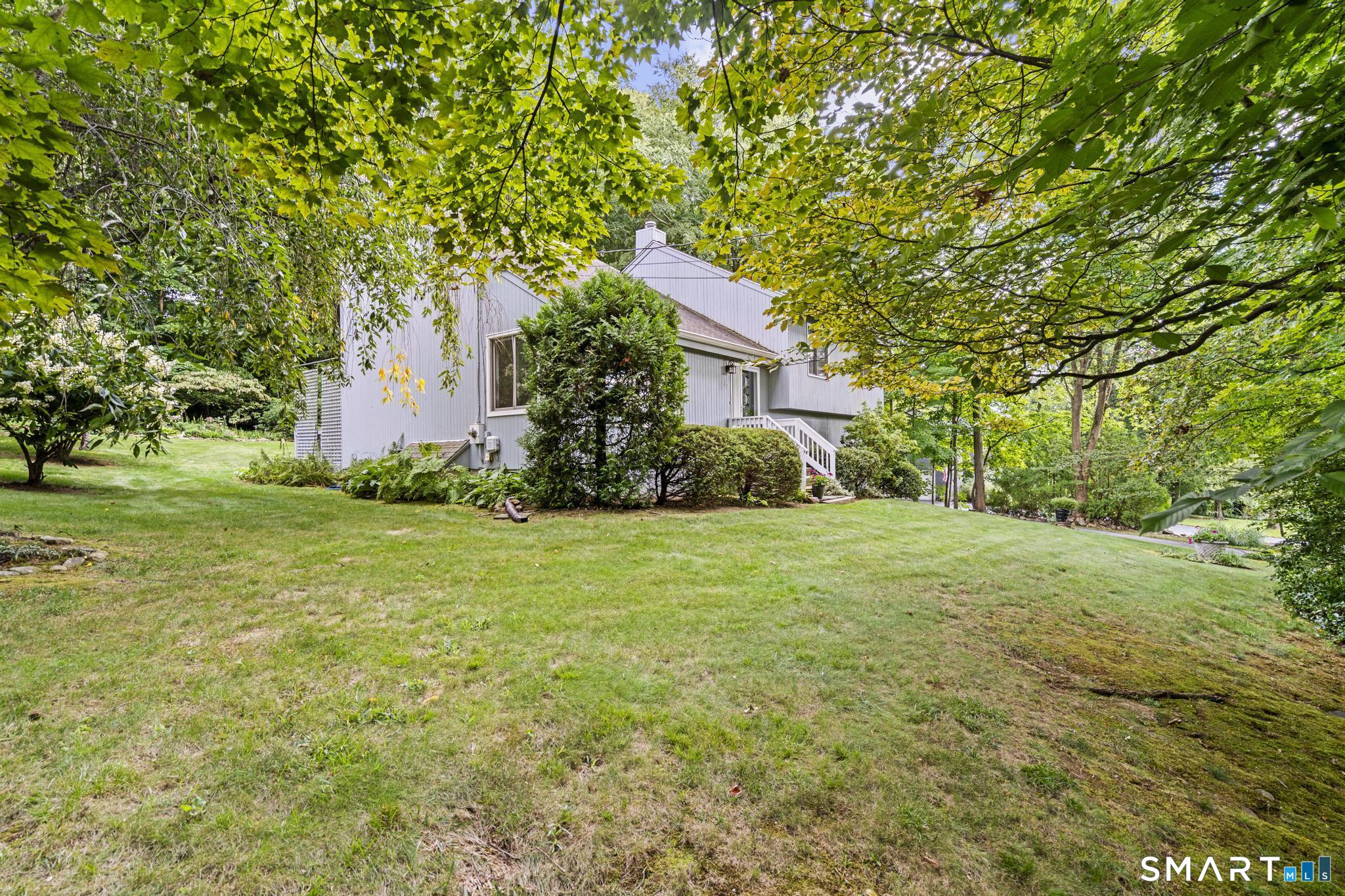 62 Featherbed Lane Branford CT 06405