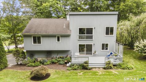 62 Featherbed Lane Branford CT 06405