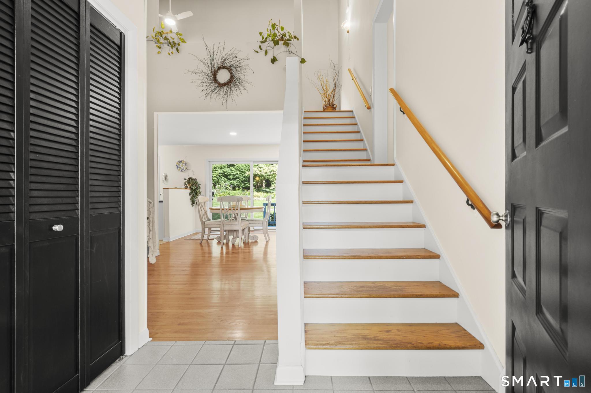 62 Featherbed Lane Branford CT 06405