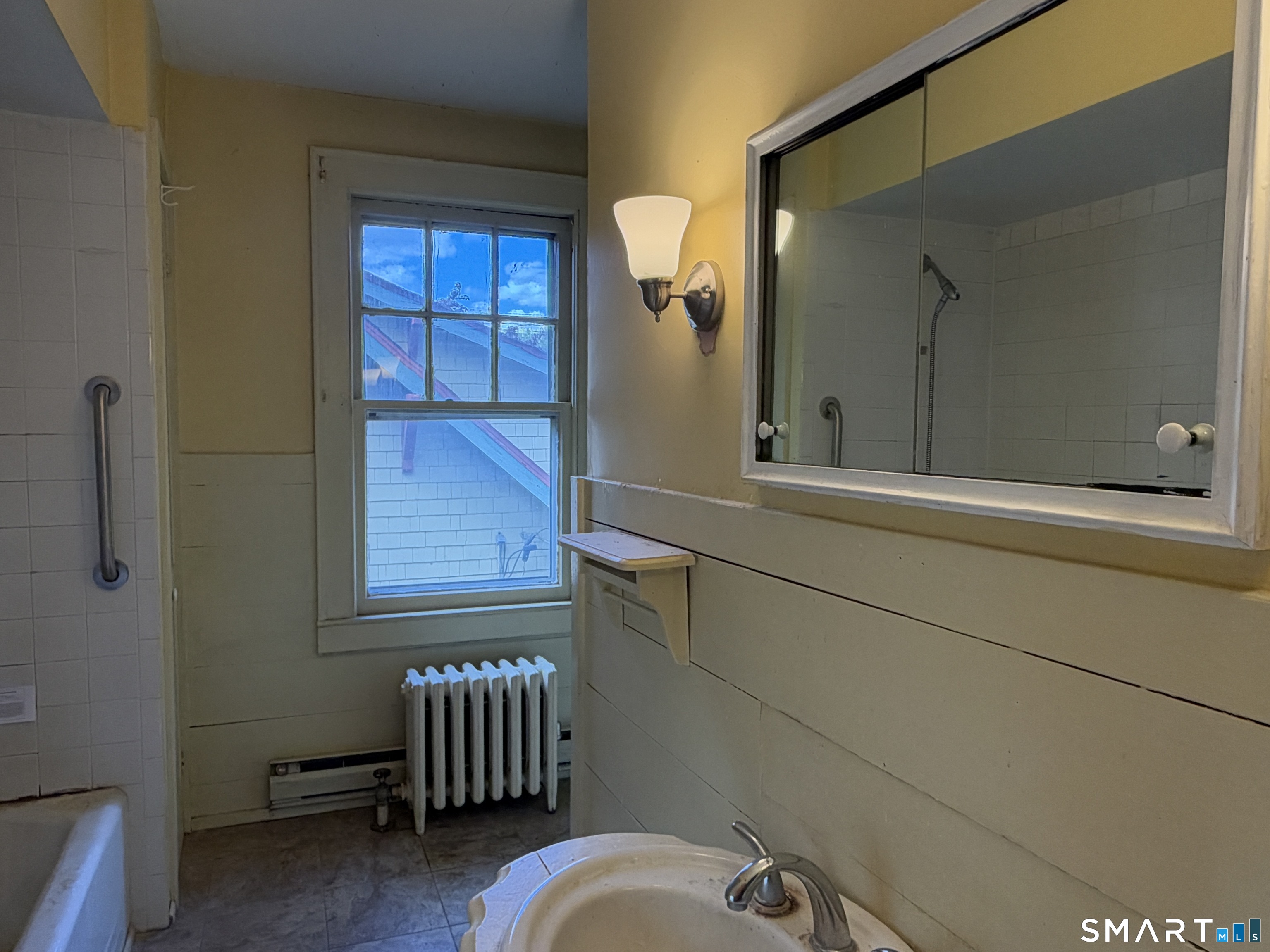 25 Spring Street Portland CT 06480