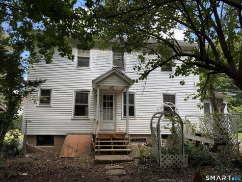 25 Spring Street Portland CT 06480