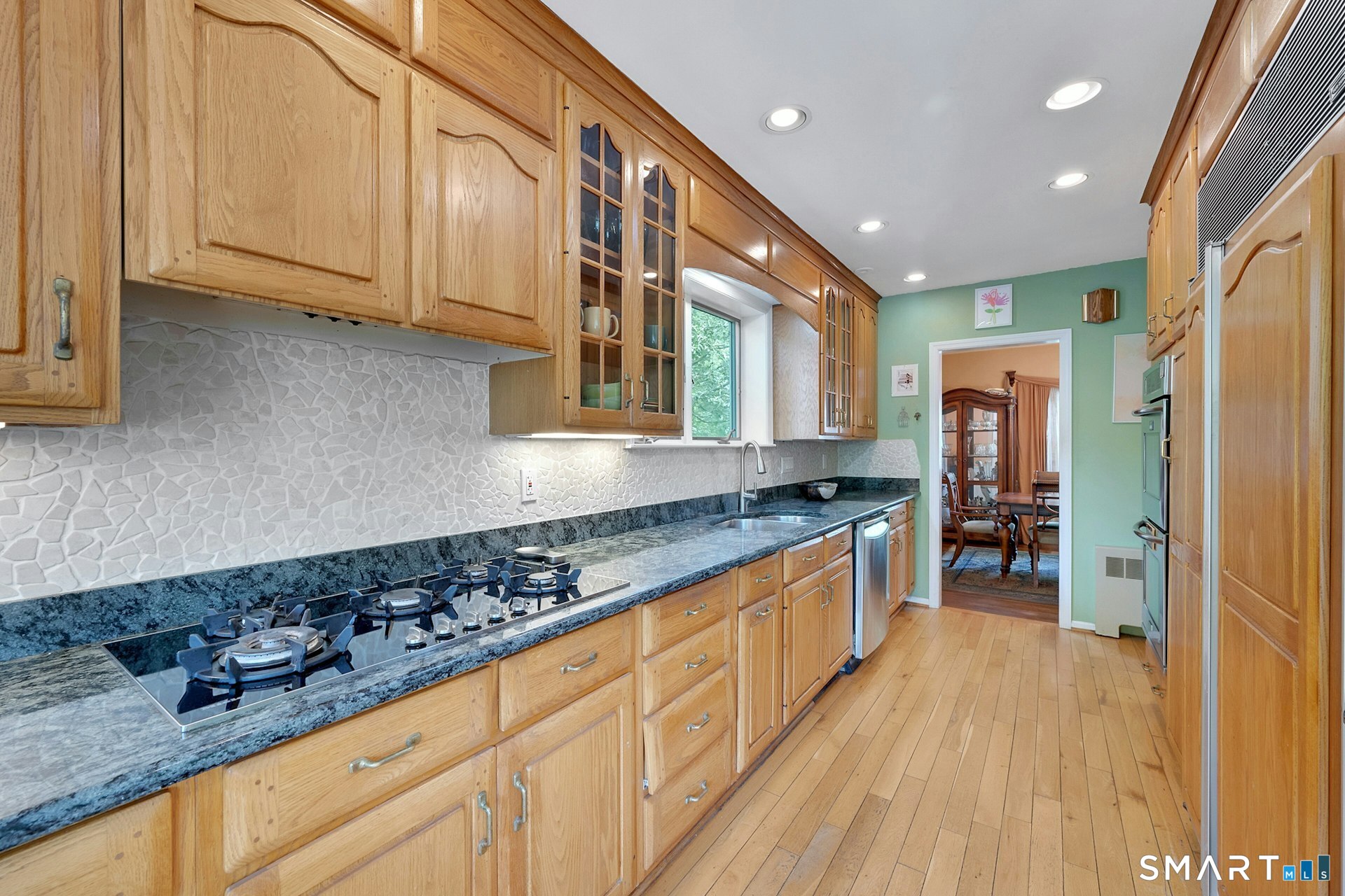 52 Center Drive Greenwich CT 06870