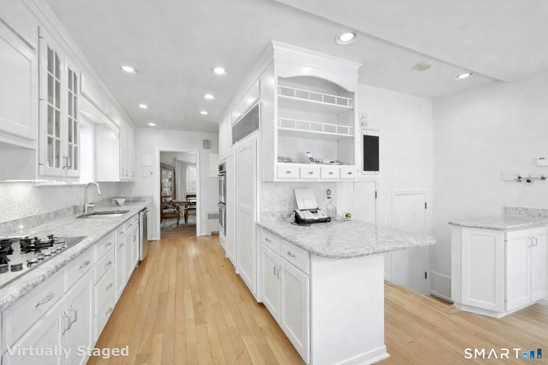 52 Center Drive Greenwich CT 06870