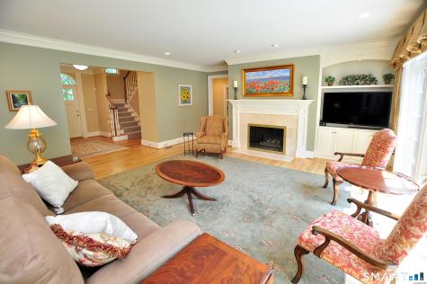 6 Larkins Way Farmington CT 06032
