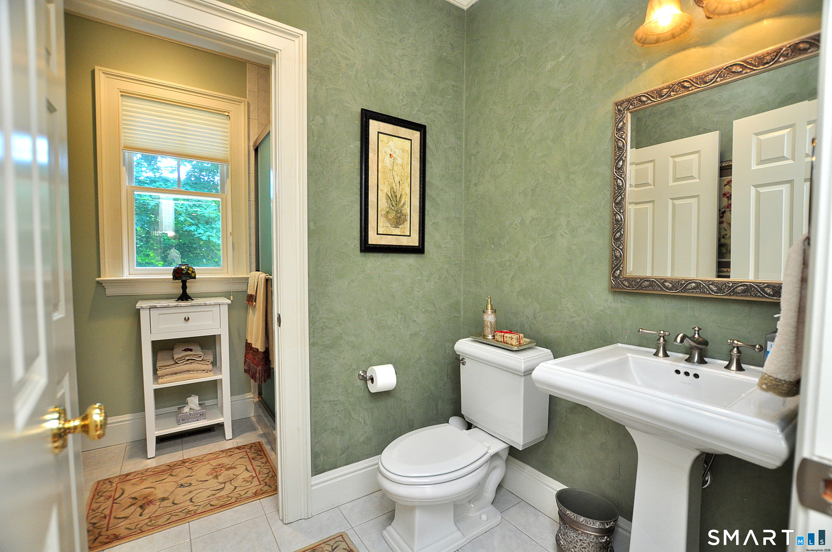 6 Larkins Way Farmington CT 06032