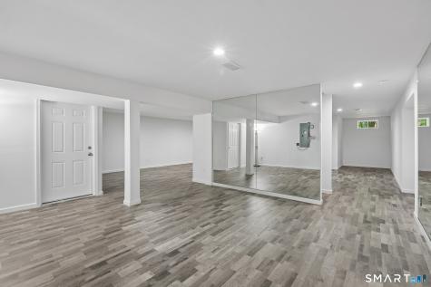 10 High Ridge Grove Brookfield CT 06804