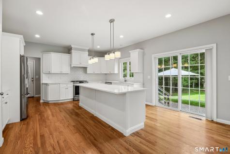 10 High Ridge Grove Brookfield CT 06804