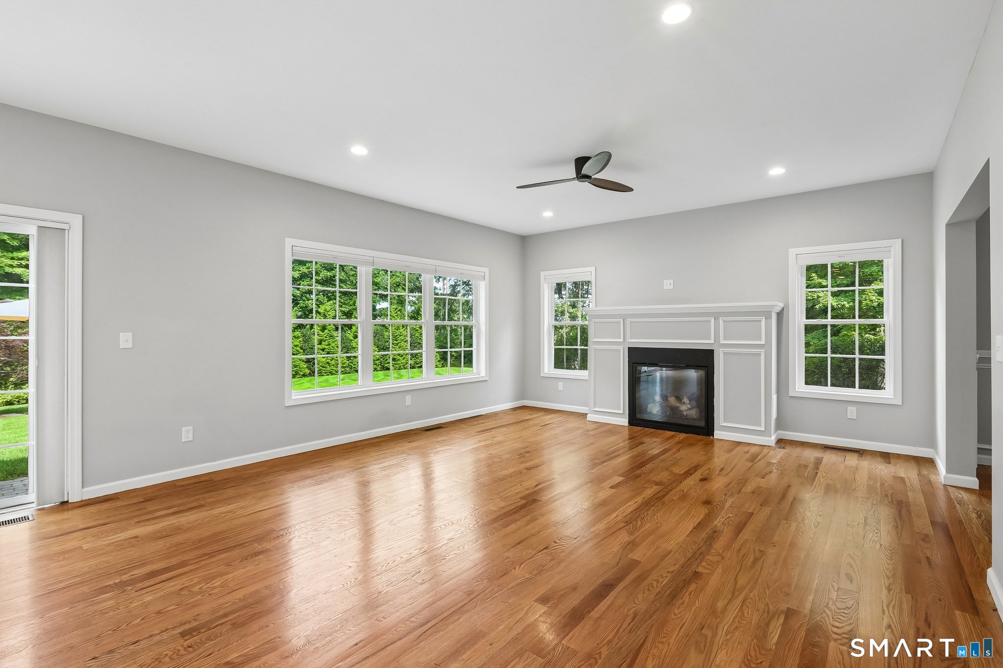 10 High Ridge Grove Brookfield CT 06804