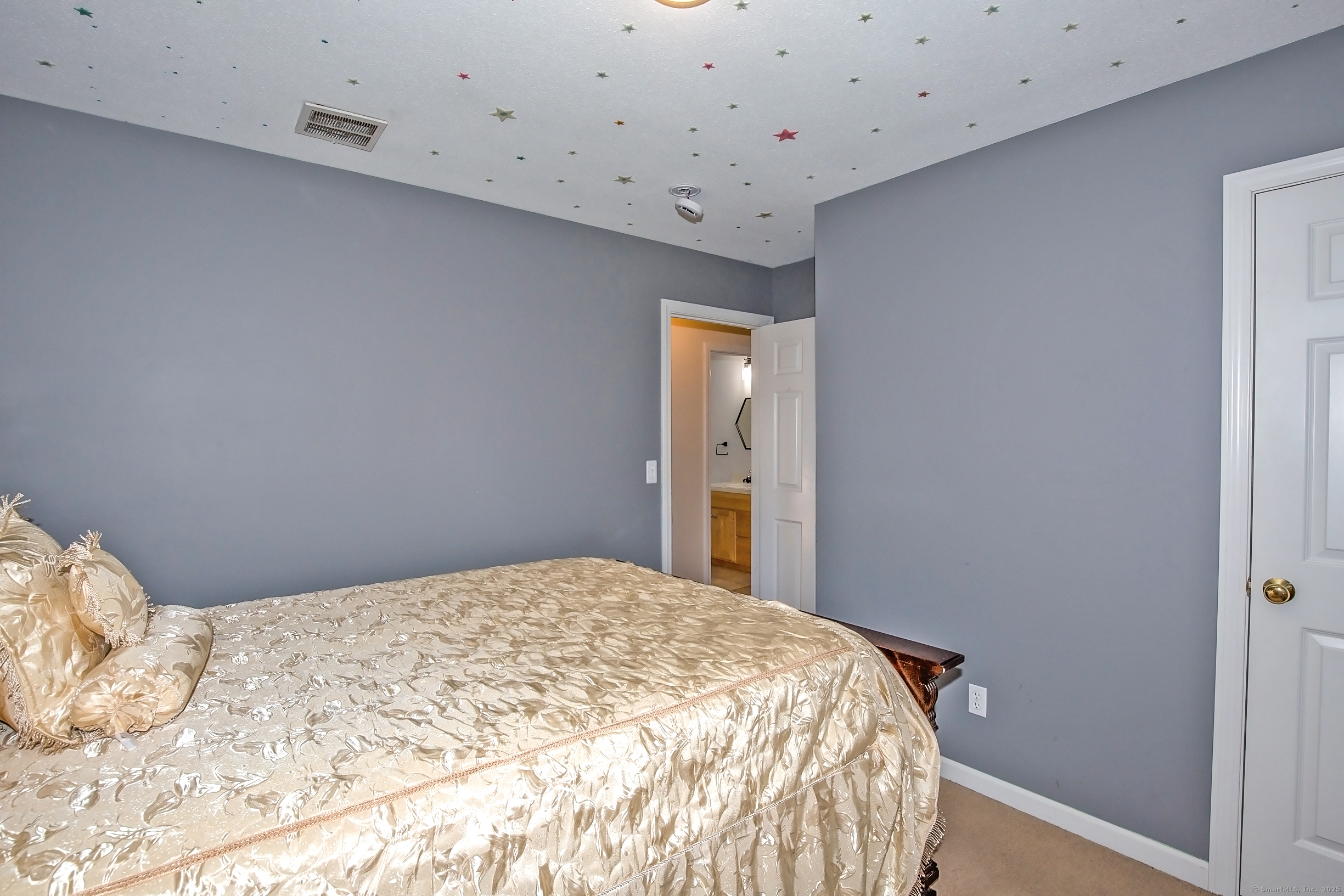 20 Second Avenue Enfield CT 06082