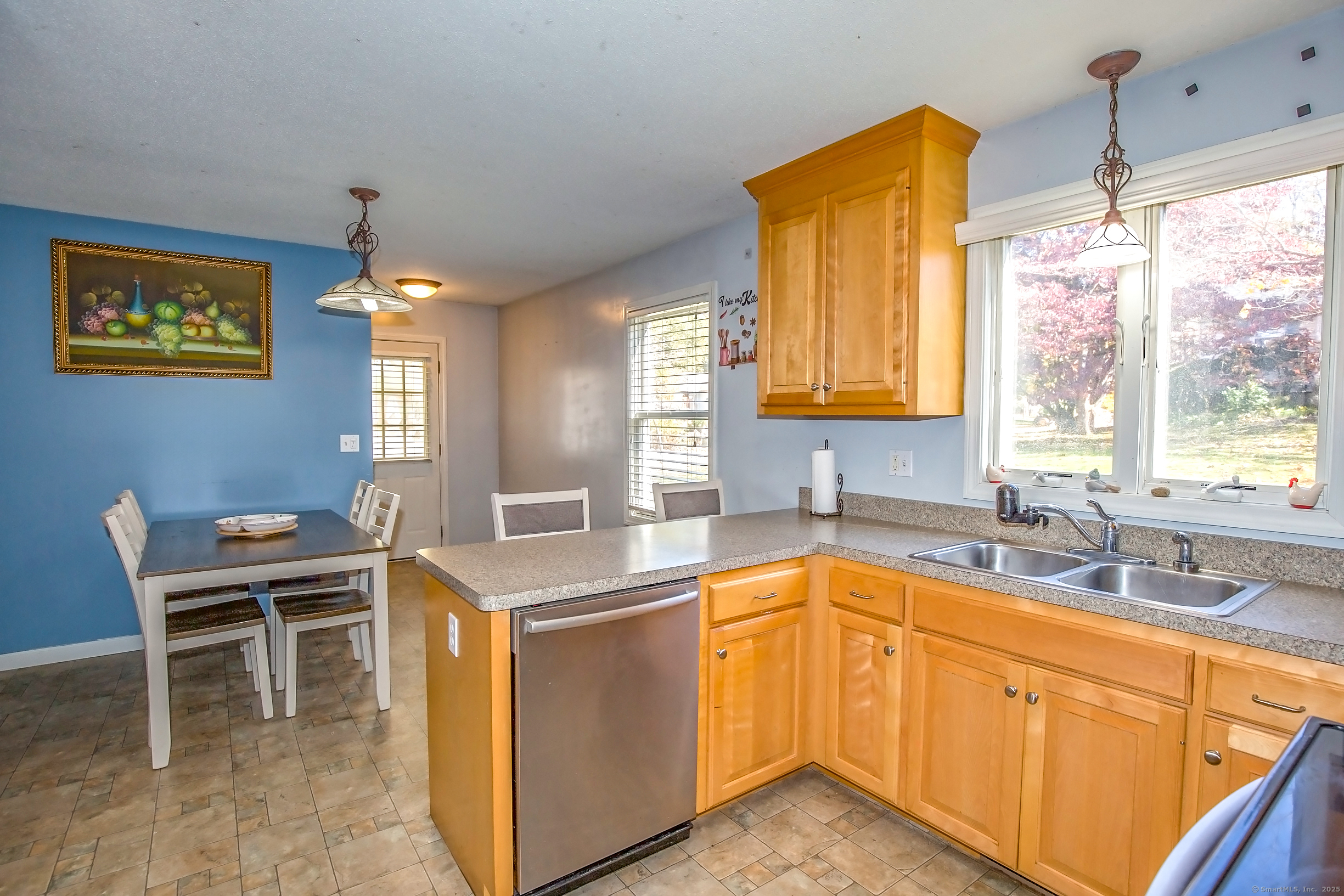 20 Second Avenue Enfield CT 06082