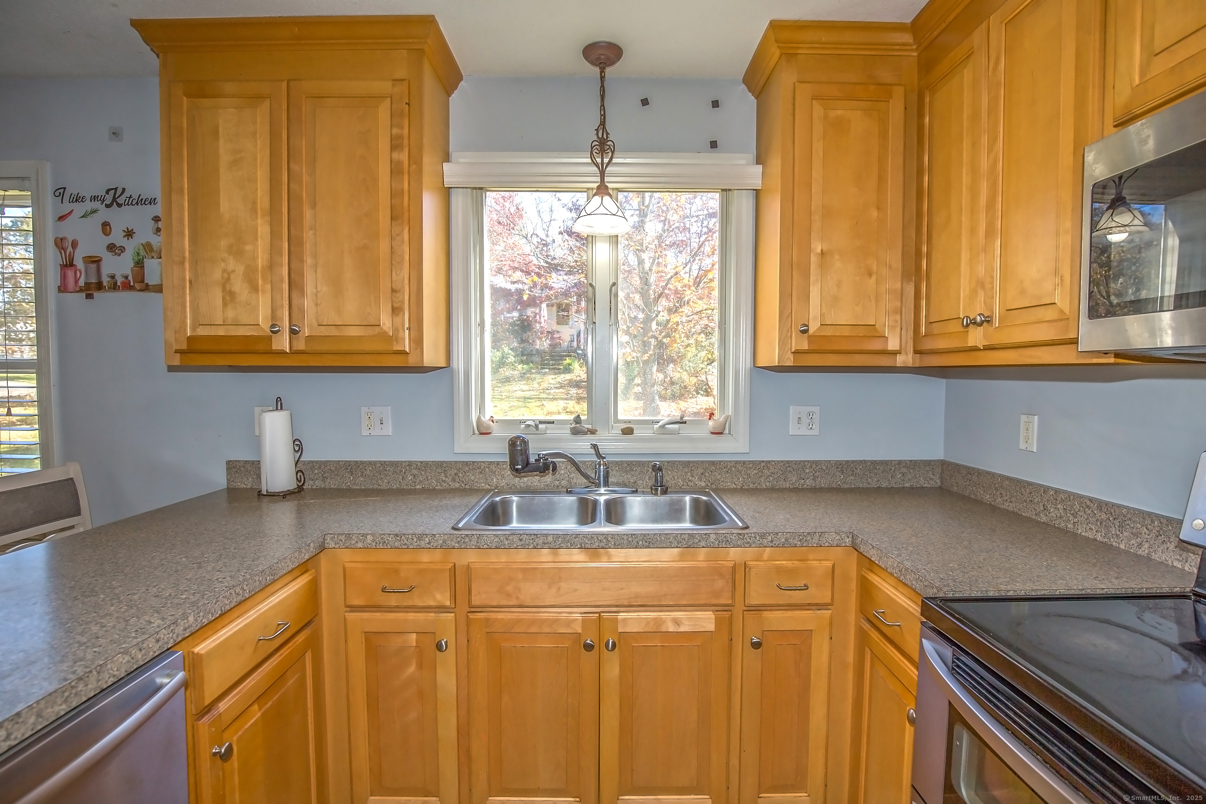 20 Second Avenue Enfield CT 06082