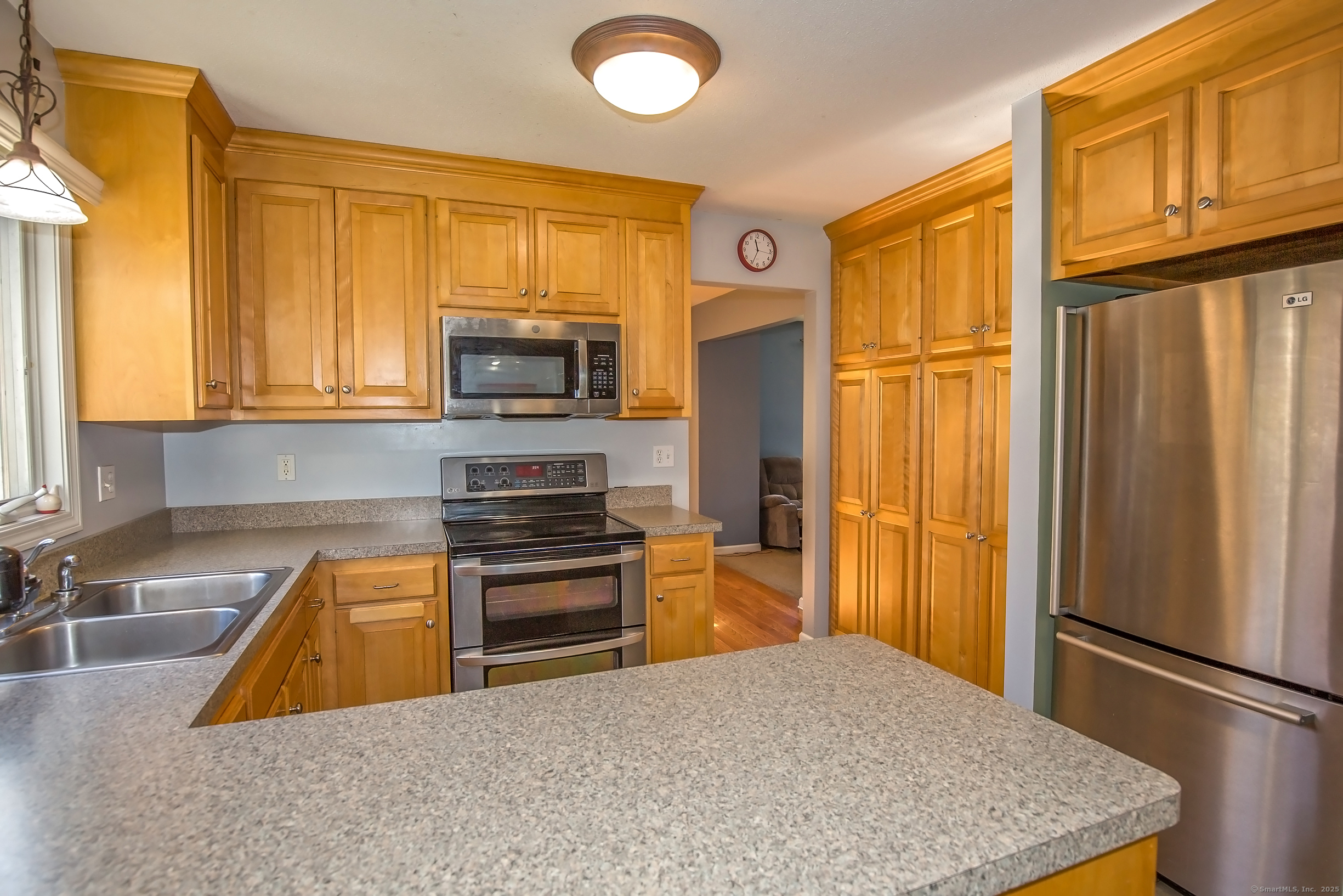 20 Second Avenue Enfield CT 06082