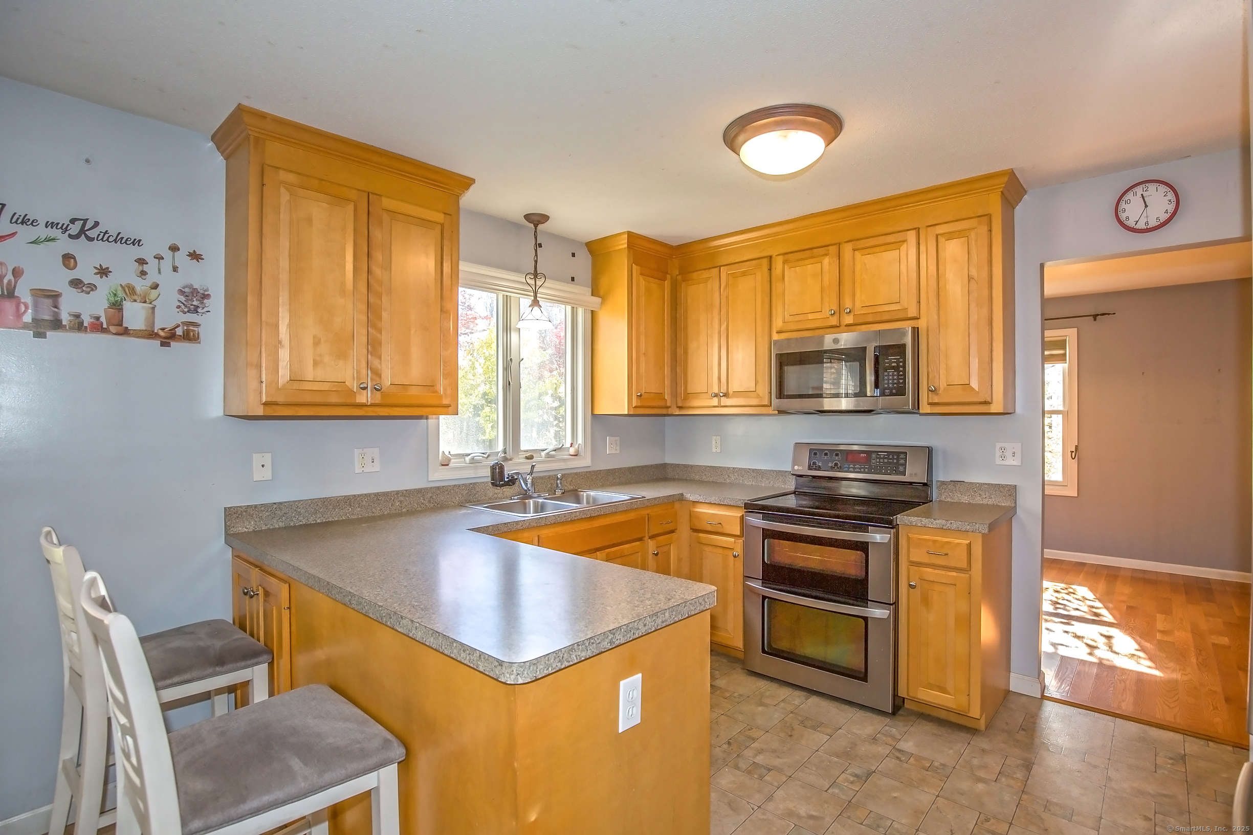 20 Second Avenue Enfield CT 06082