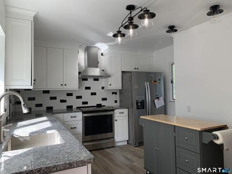 14 Arden Road Waterbury CT 06708