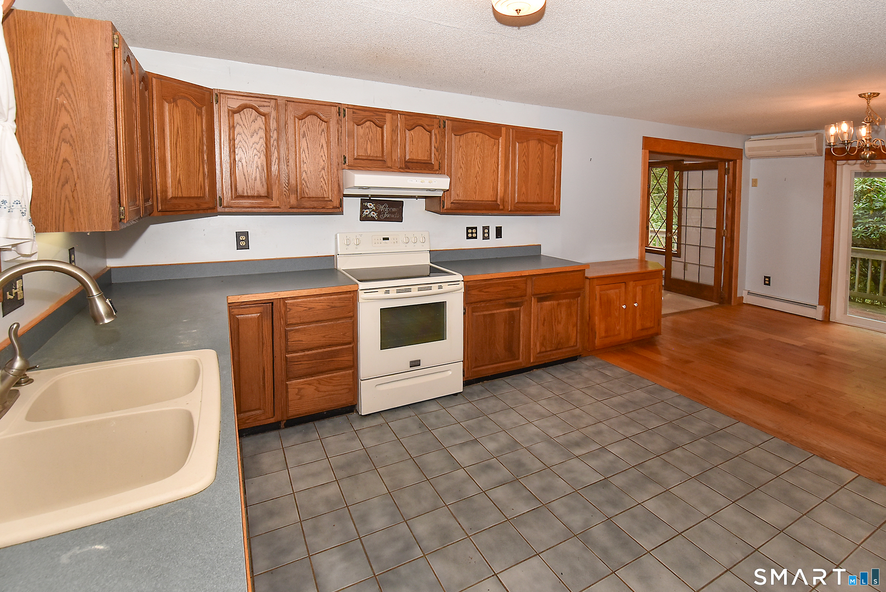 343 Daleville Road Willington CT 06279