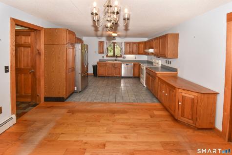 343 Daleville Road Willington CT 06279