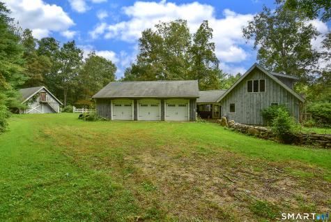 343 Daleville Road Willington CT 06279