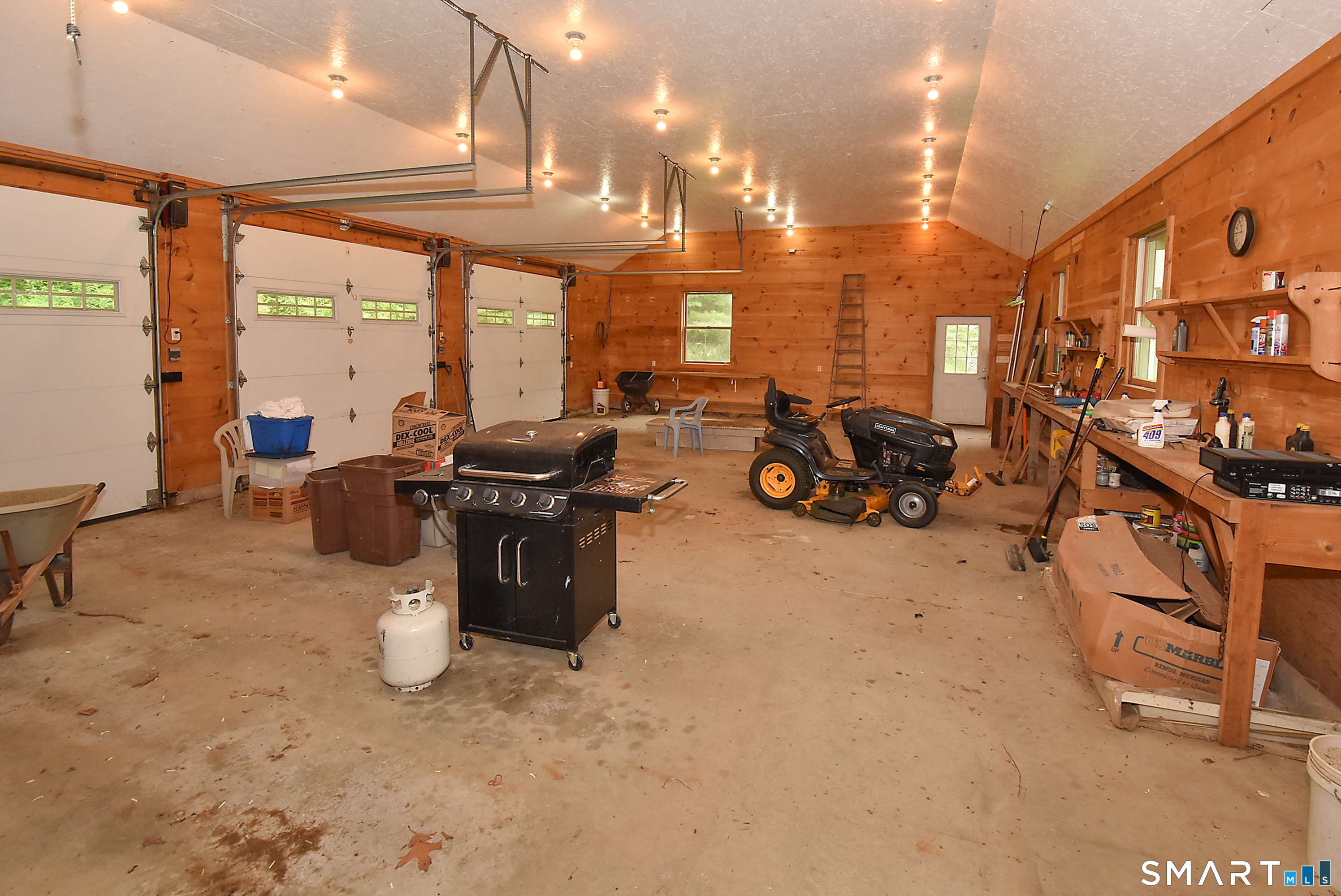 343 Daleville Road Willington CT 06279