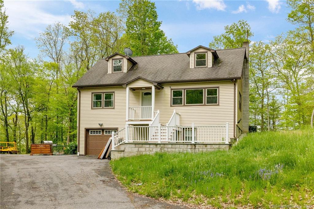 52 Candle Hill Road New Fairfield CT 06812