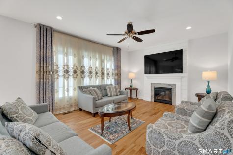 1168 Hartford Turnpike North Haven CT 06473