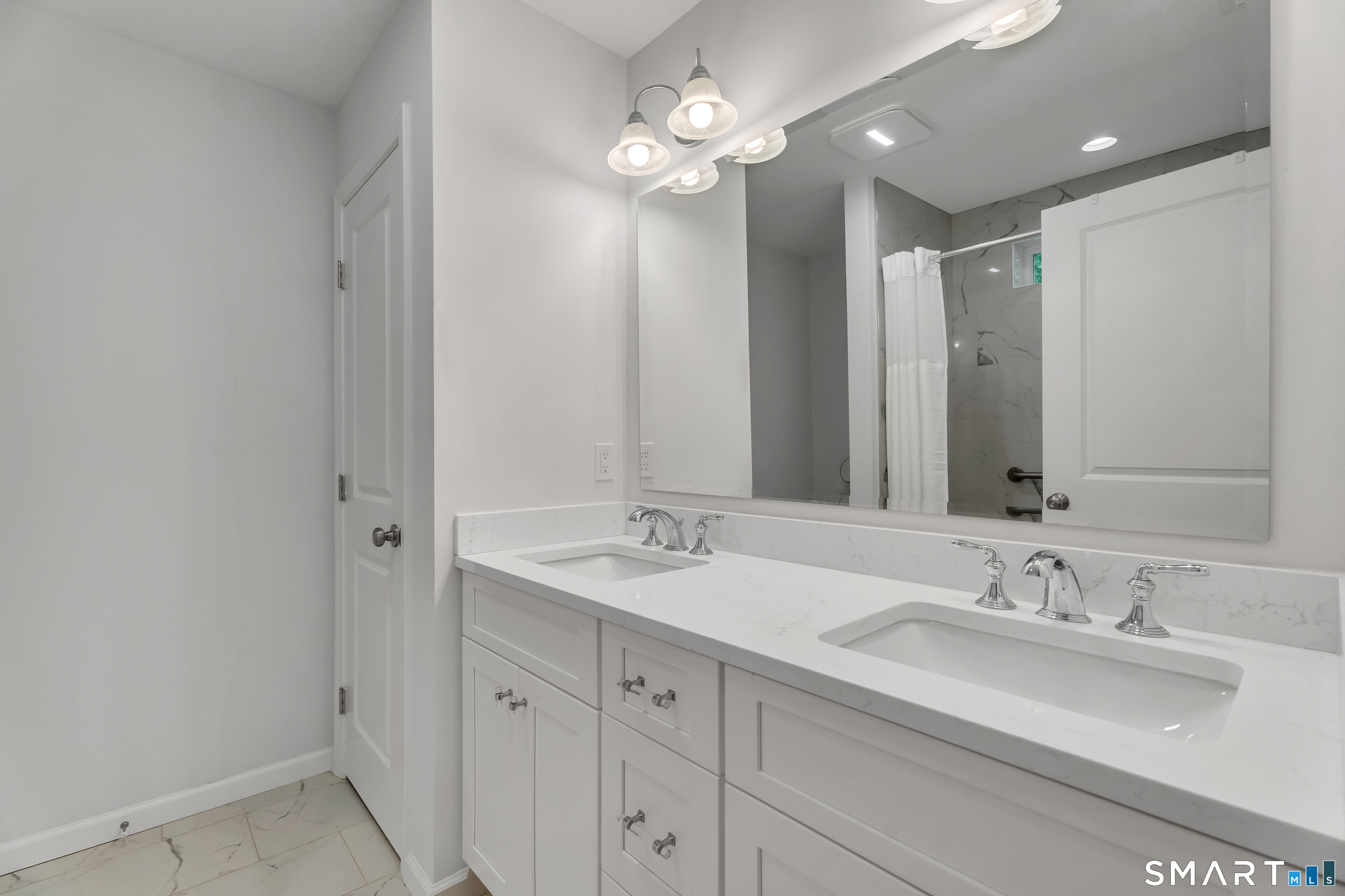 1168 Hartford Turnpike North Haven CT 06473