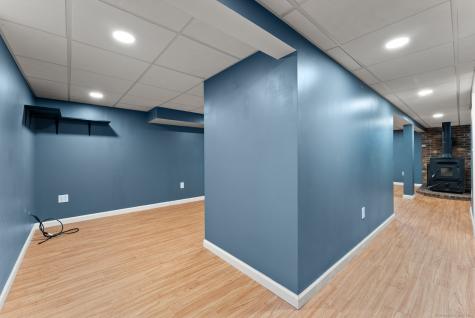 91 Till Street Enfield CT 06082