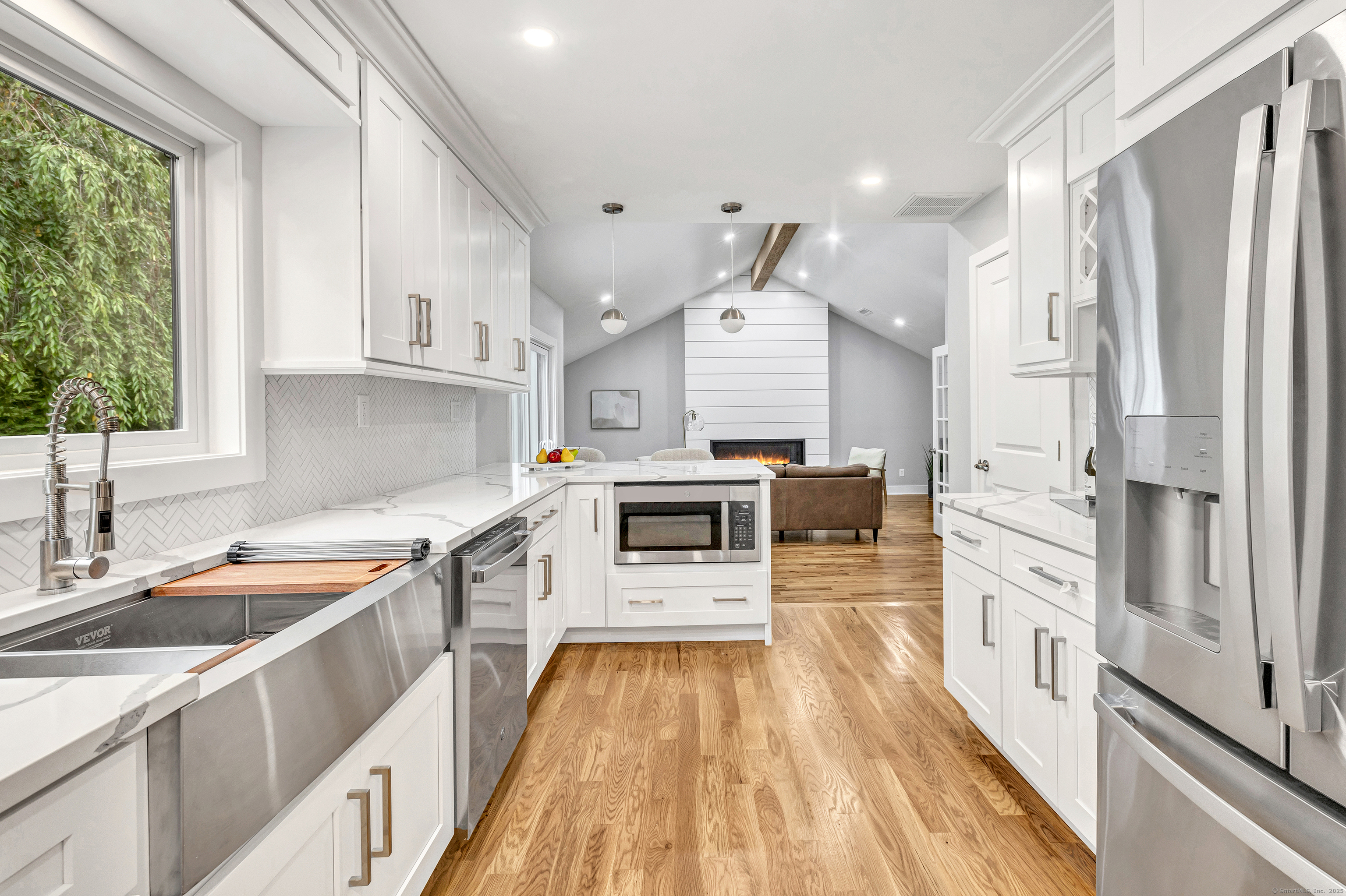 48 Sunset Road Easton CT 06612