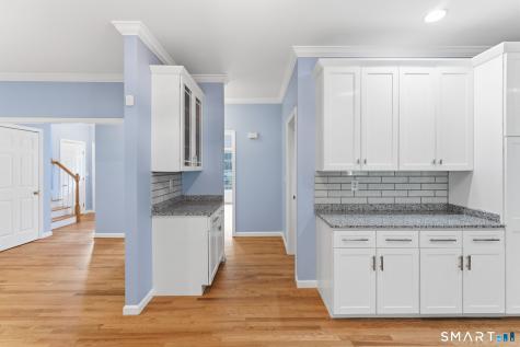 16 Harvest Lane Bloomfield CT 06002