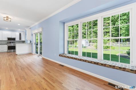 16 Harvest Lane Bloomfield CT 06002