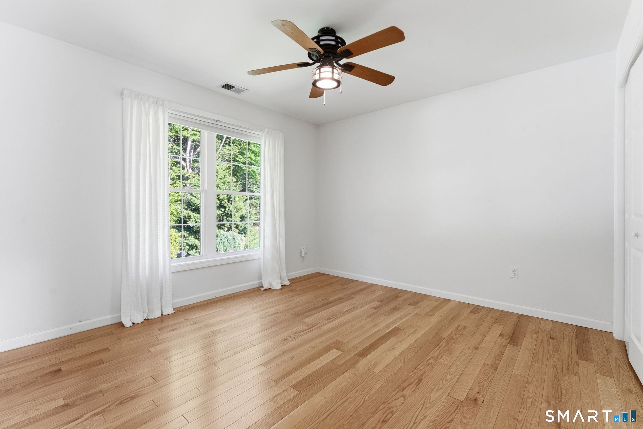 16 Harvest Lane Bloomfield CT 06002