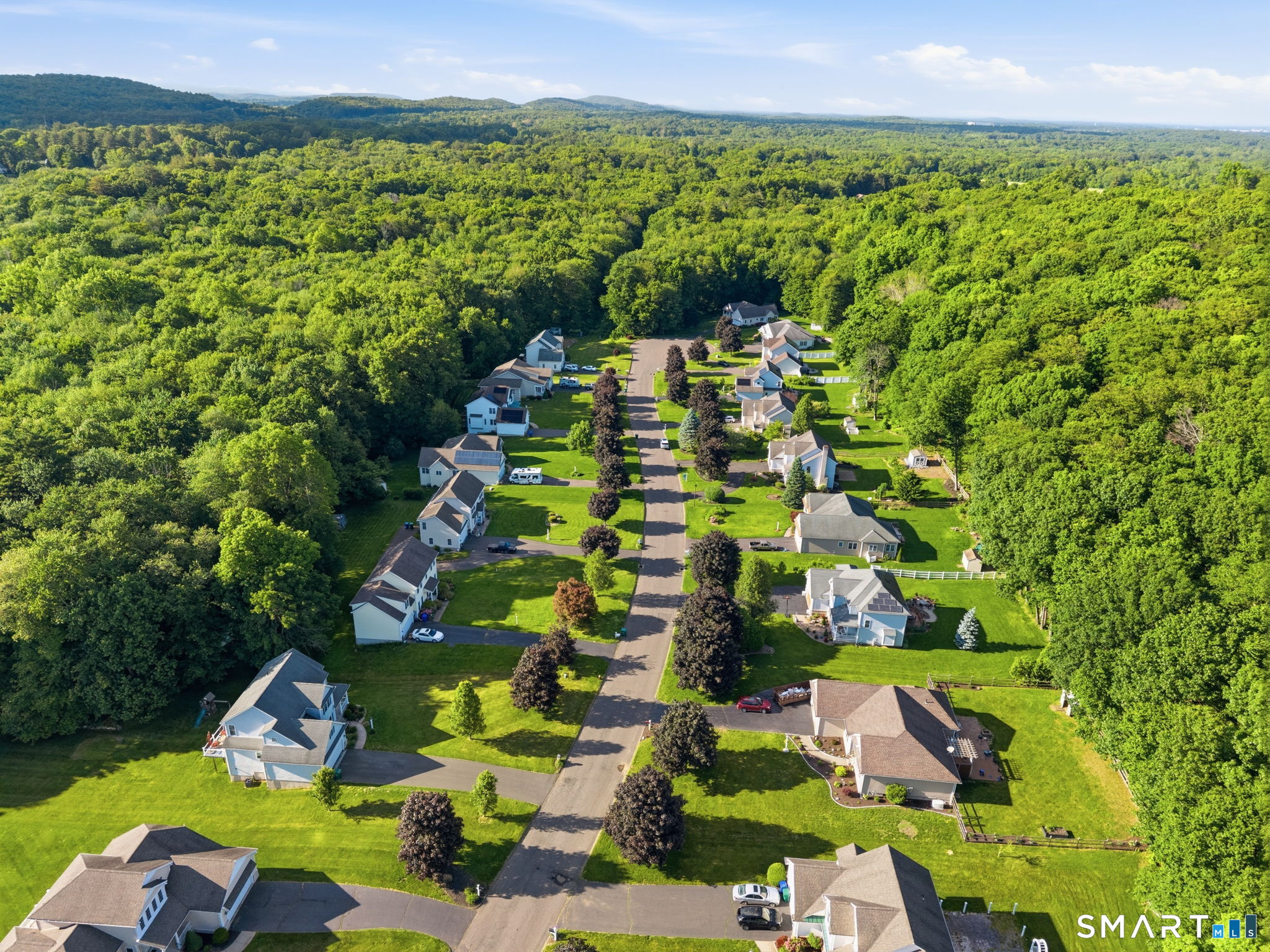 16 Harvest Lane Bloomfield CT 06002