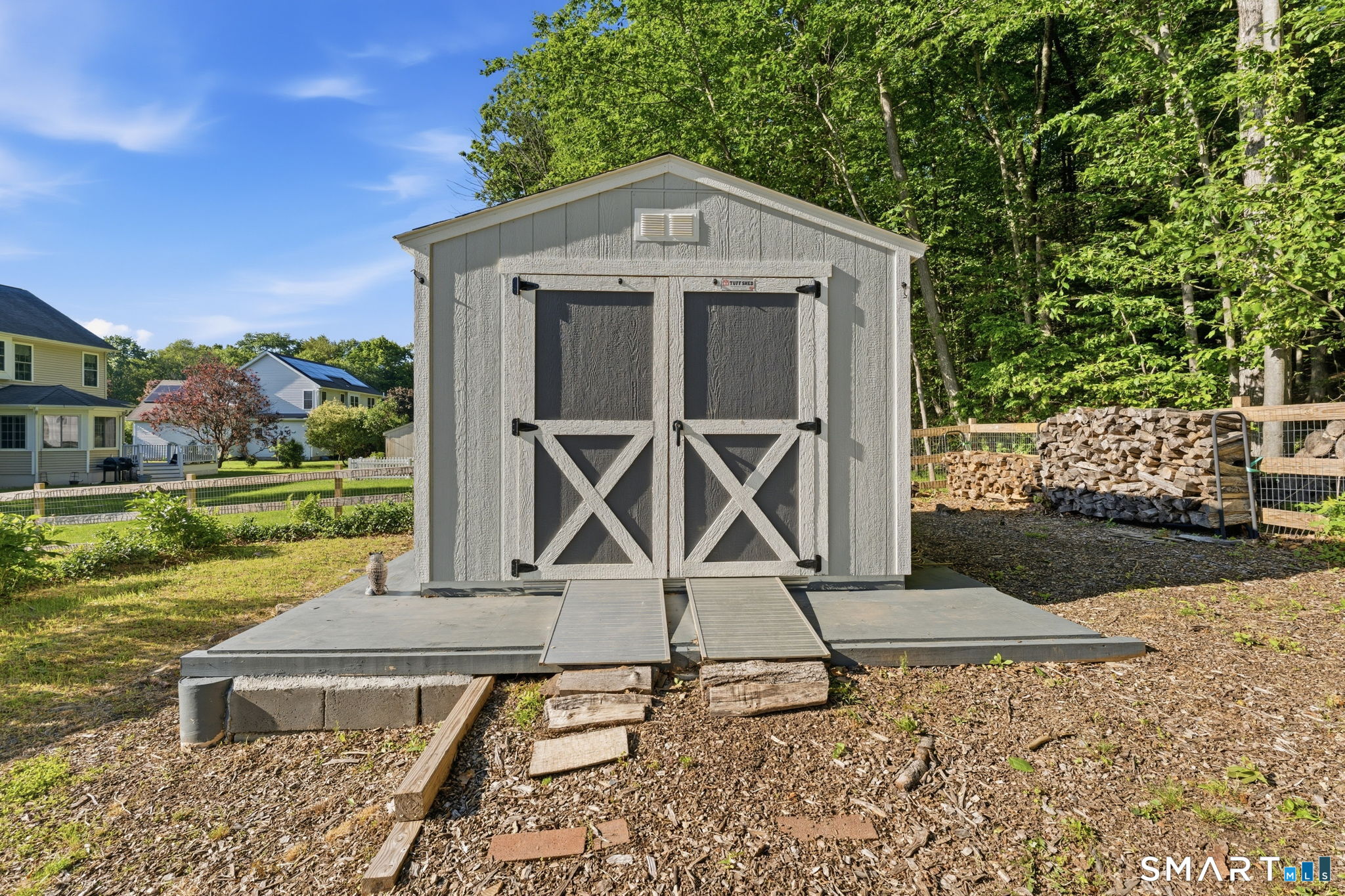 16 Harvest Lane Bloomfield CT 06002