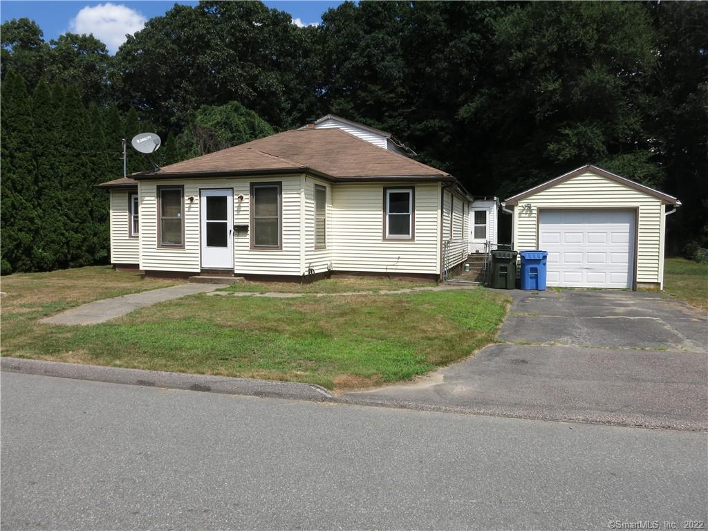 18 East Avenue Norwich CT 06360