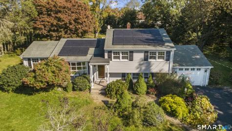 18 Turner Drive North Haven CT 06473