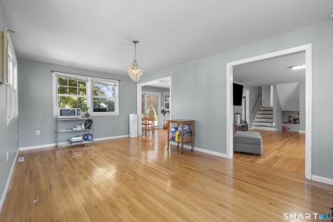 18 Turner Drive North Haven CT 06473